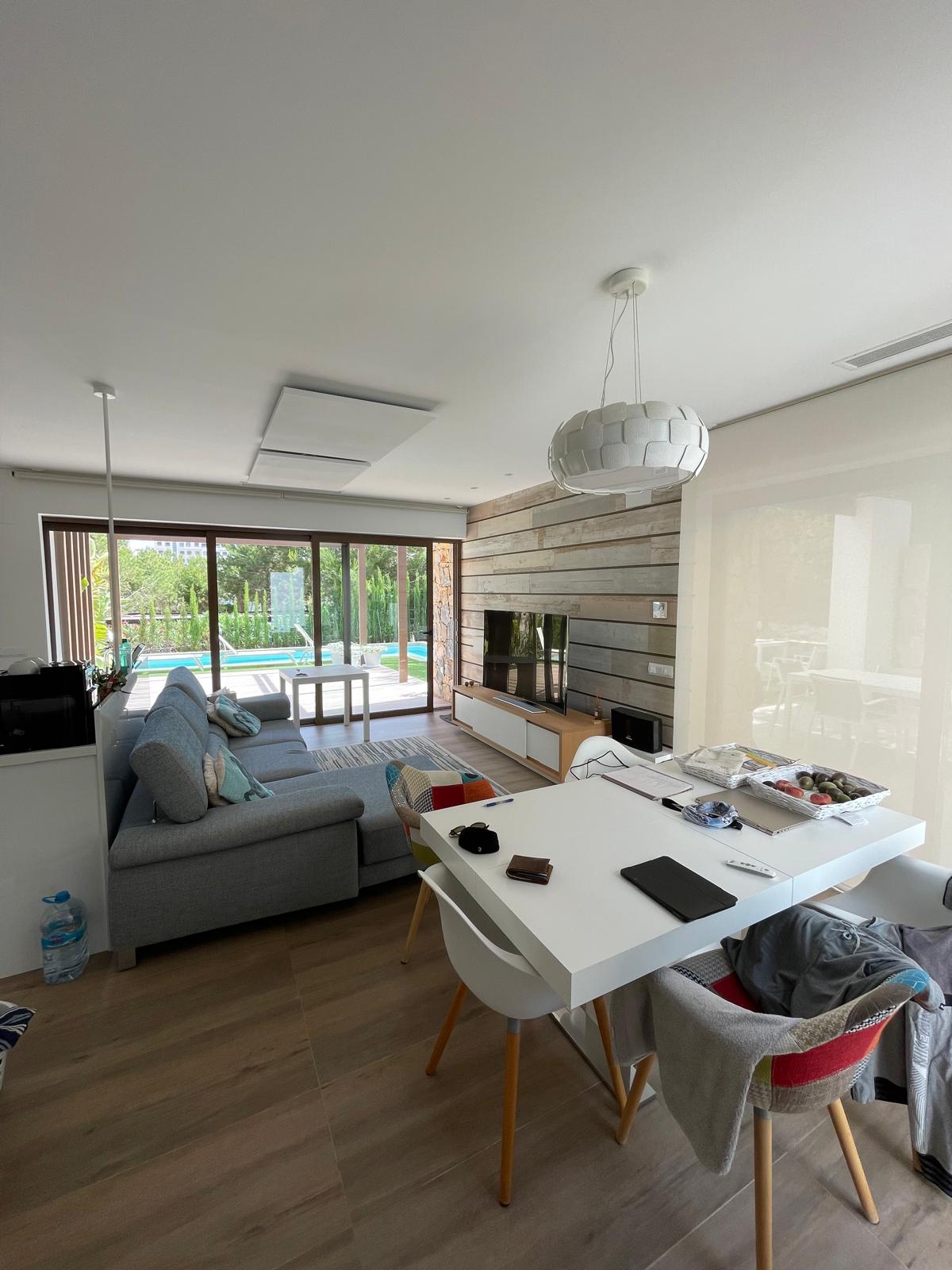 Successful Airbnb property: High end modern villa, private swimming pool in Orihuela