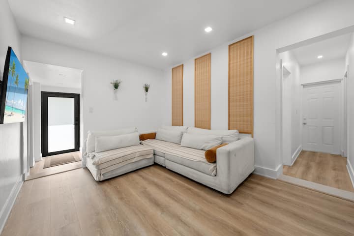 Living room 2