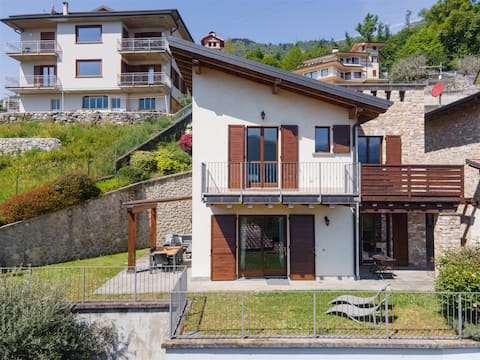 IseoLakeRental - Cuneo House