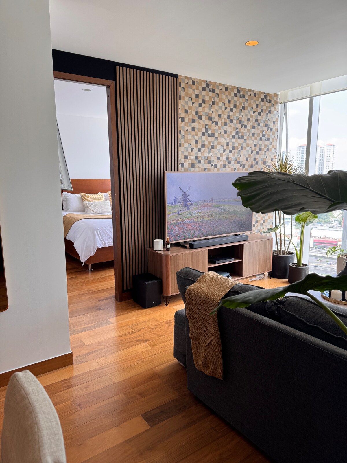 Top performing Airbnb: Depa AvSantaFe yParqueLaMexicana in Cuajimalpa De Morelos