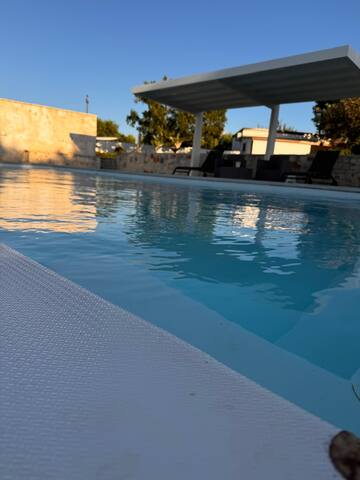 Domus 66 – Luxury Villa – Heated Pool gallery image 2