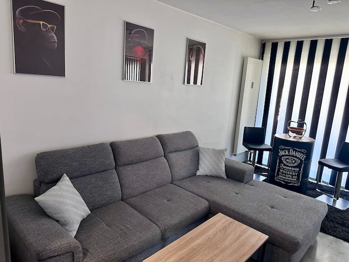 Beautiful bright 85m2 apartment with balcony