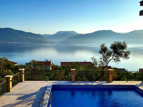 Villa Seascape – Pool & Sea View