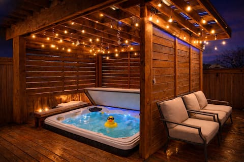 Oasis hot tub games min to beach