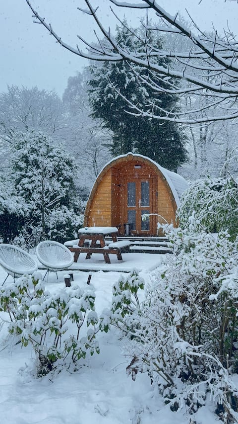 Wild spotting, cozy heating & fire bowl!