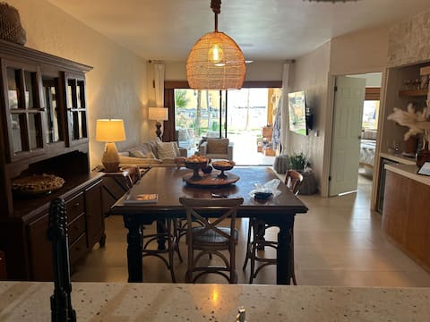 Popular Airbnb listing: Ground Floor Luxury-Steps to Beach @ Princesa A108 in Sonora
