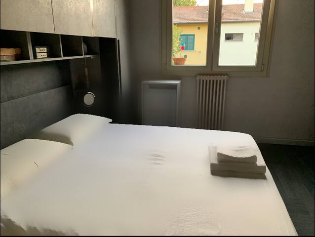 Appartamento 55mq a 10 minuti BO Fiere Cosmoprof gallery image 4