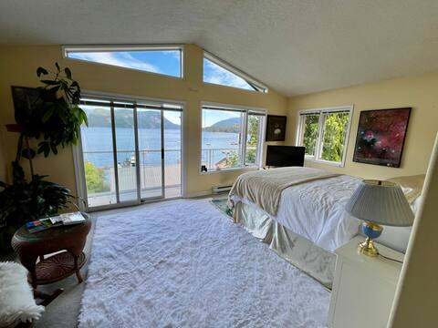 Maple Bay vacation paradise