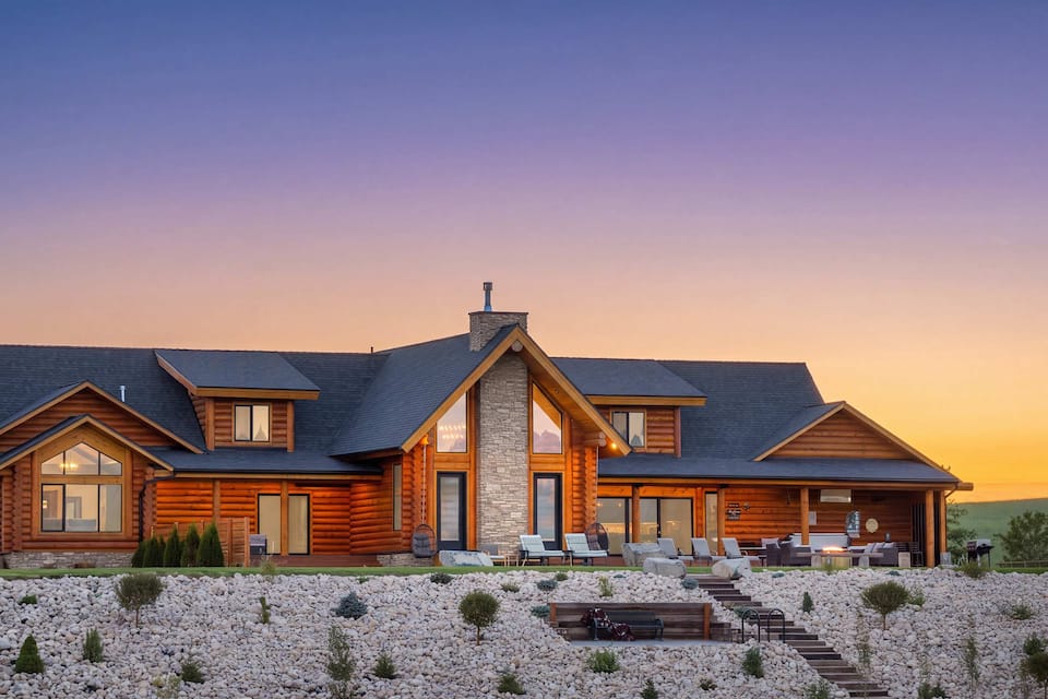 Elk Ridge, a log lodge facing the Tetons, Tetonia, Idaho, United States, photo 5 of 10