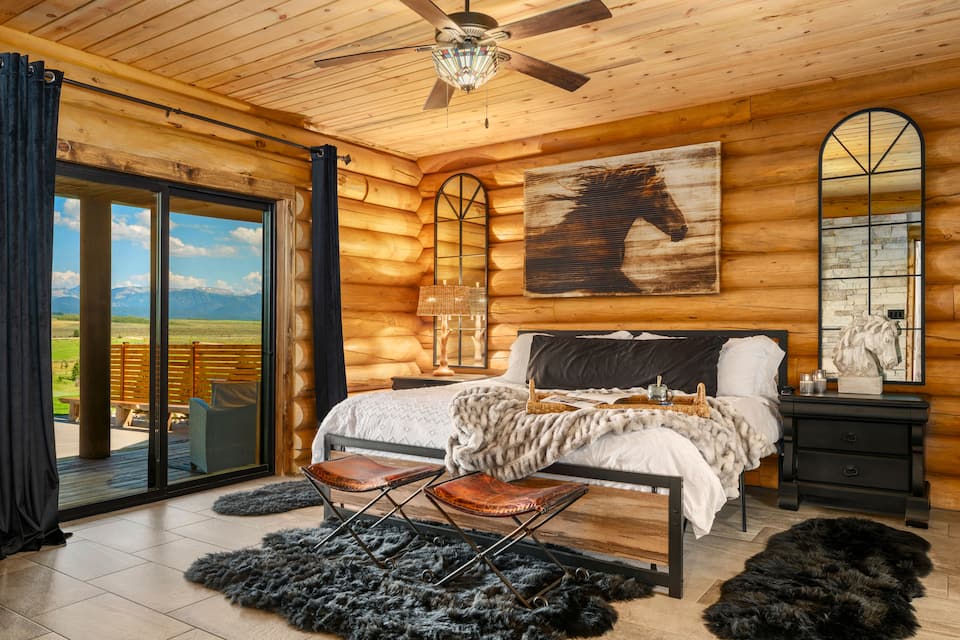 Elk Ridge, a log lodge facing the Tetons, Tetonia, Idaho, United States, photo 8 of 10