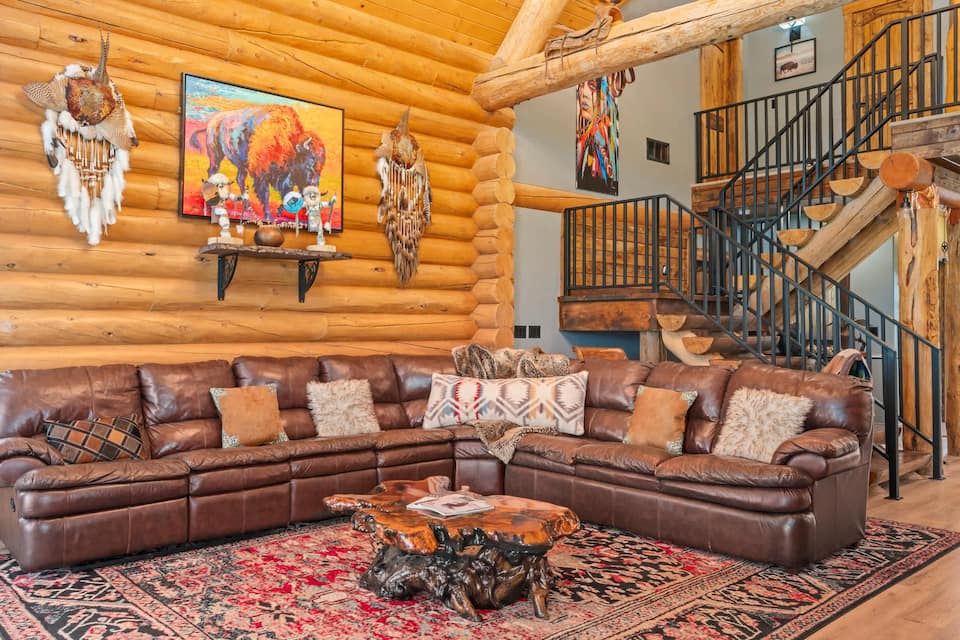 Elk Ridge, a log lodge facing the Tetons, Tetonia, Idaho, United States, photo 6 of 10