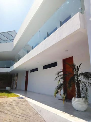 listing_image