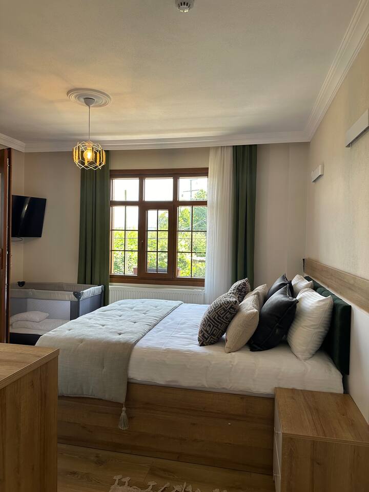 Schlafzimmer 4