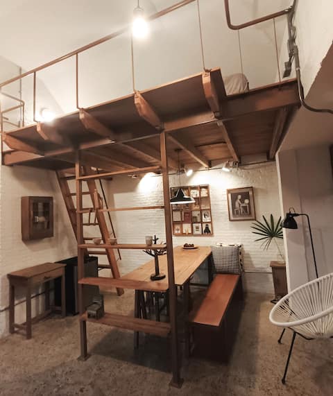 Art farm studio (S3 tea house)AC. room