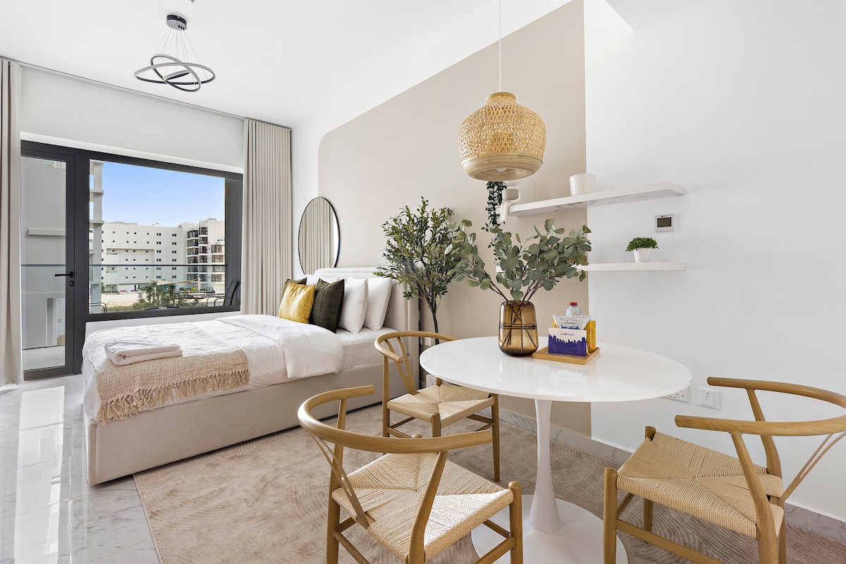 RUMI by AWAY - Estúdio boêmio iluminado | Masdar - Apartamentos para ...