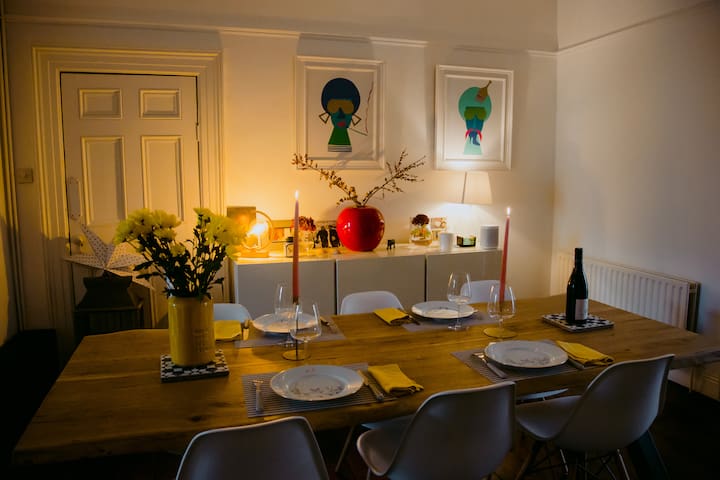 Victorian Home By The Sea- Cap Coz