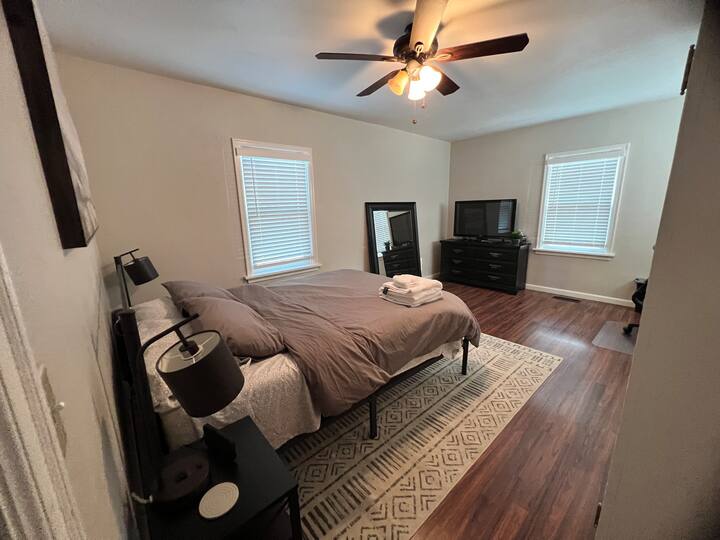 غرفة النوم 1