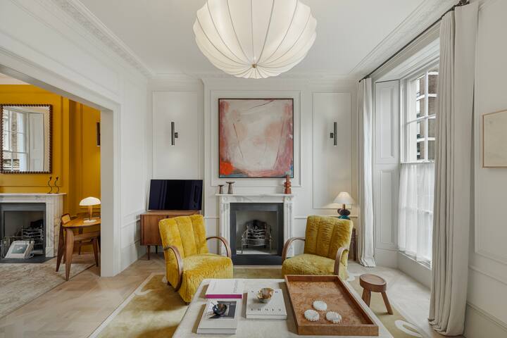 Stunning Hyde Park Townhouse gallery image 5