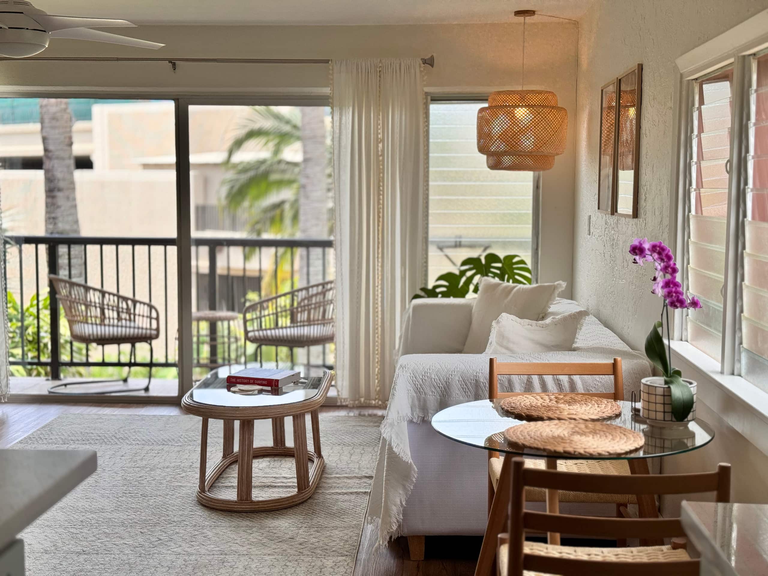 Tropical Oceanside Oasis - Photo 2