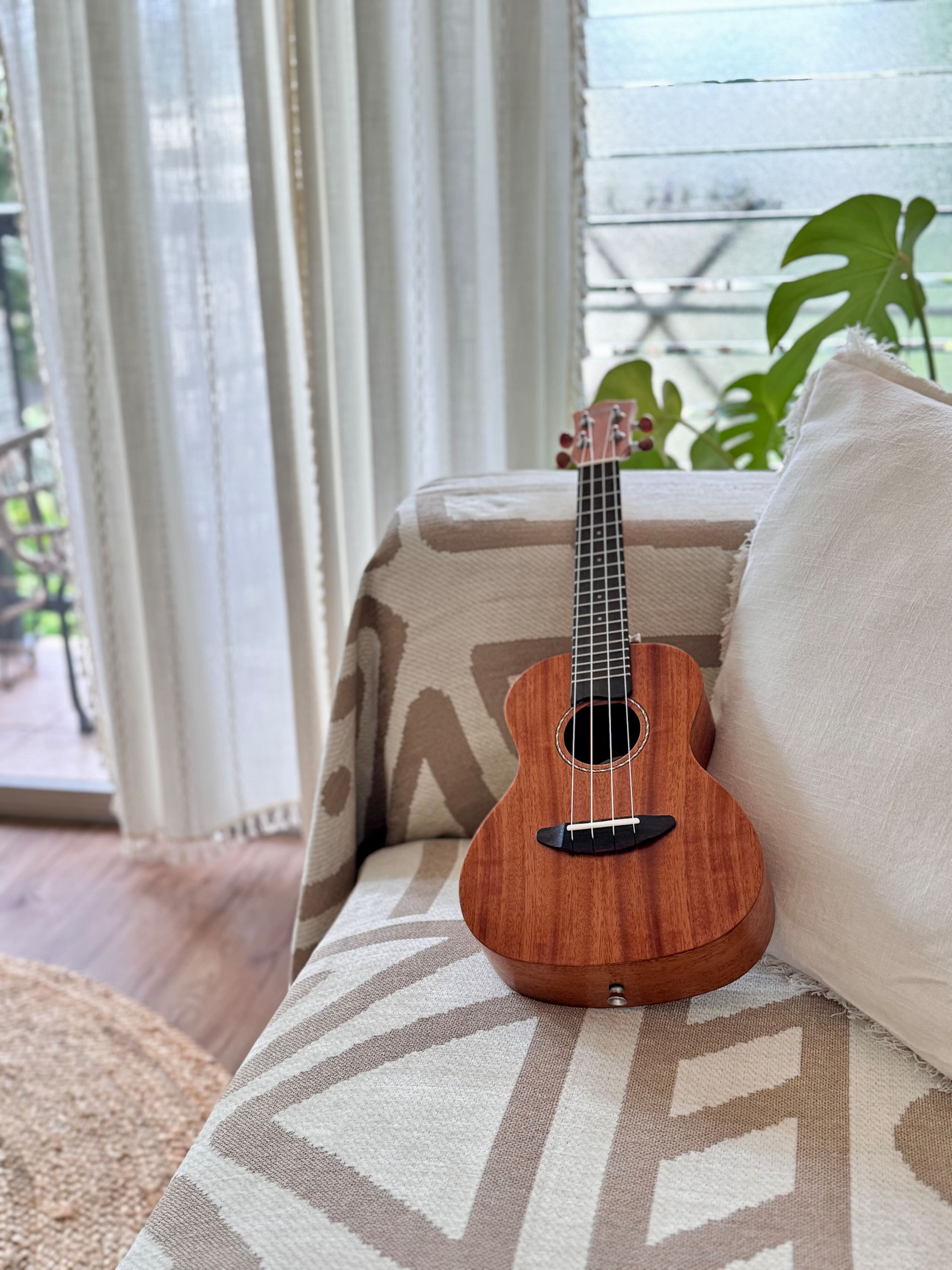 Tropical Oceanside Oasis - Photo 11