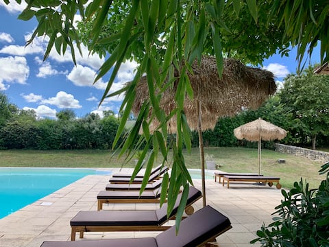 Gite "The sweet house" with swimming pool