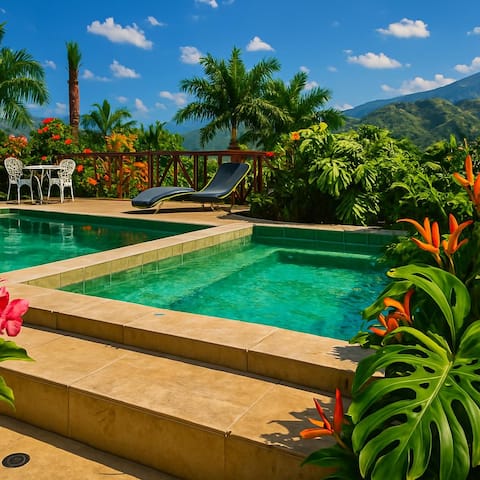 Luxurious country house with private pool/jacuzzi.