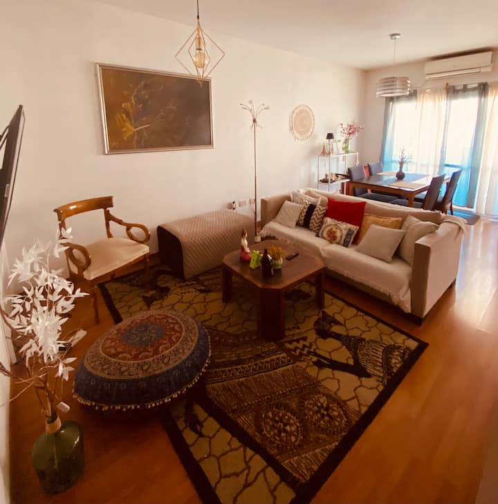 Estúdio com piscina, área de churrasco e vaga em Villa Devoto