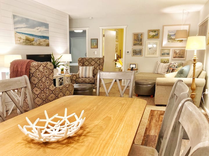 Sandpiper at Surfside Oscoda Apartments for Rent in Oscoda, Michigan