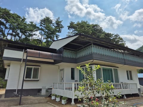 [Private house] Stay for healing in the forest, Heungup