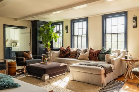 Classic Country 6 Bedroom