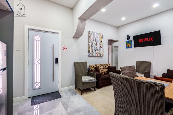 Boutique Hidden GEM | Heart of Downtown