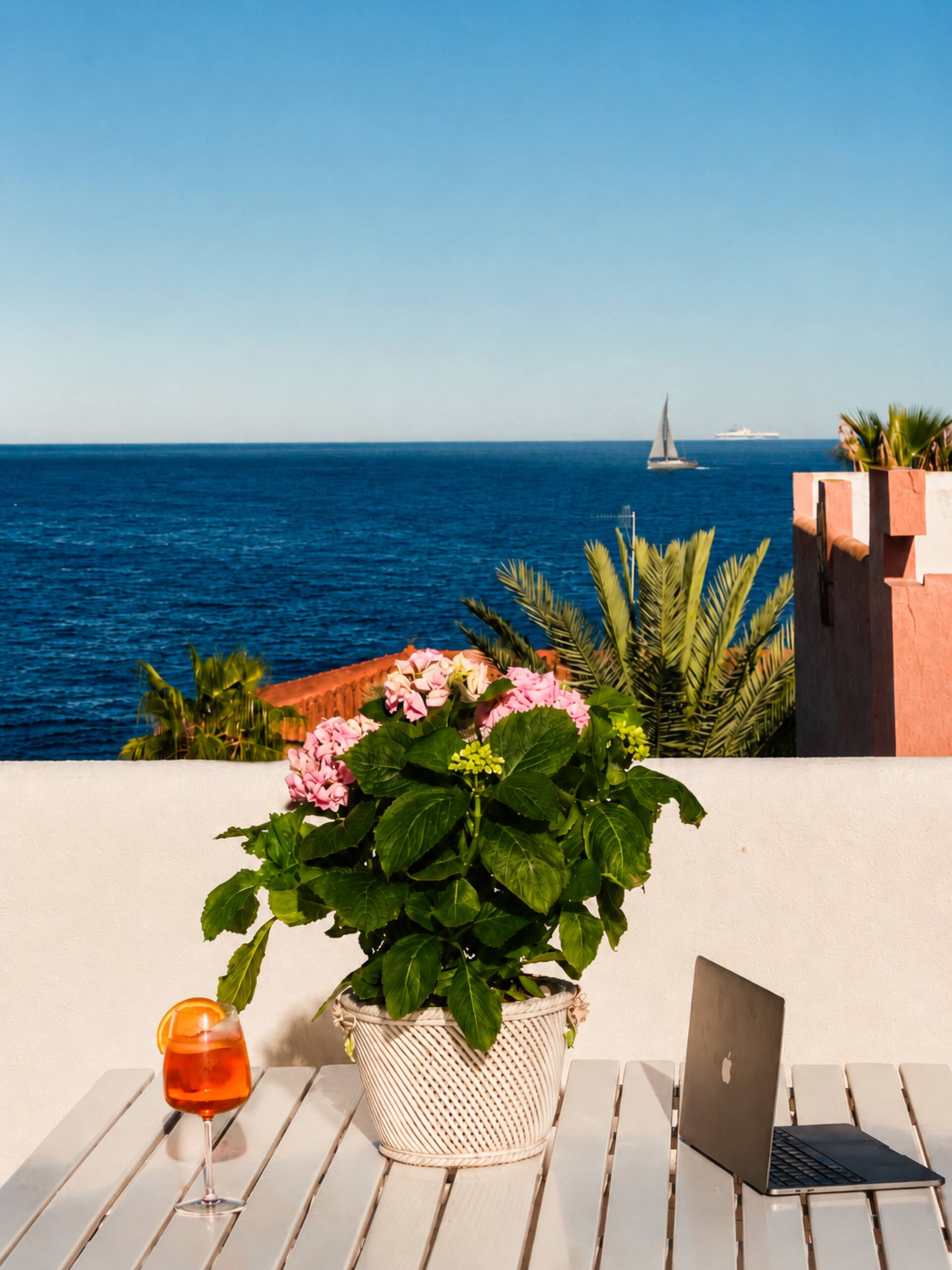 Airy Sea & Etna View Home | Roof Terrace & Parking