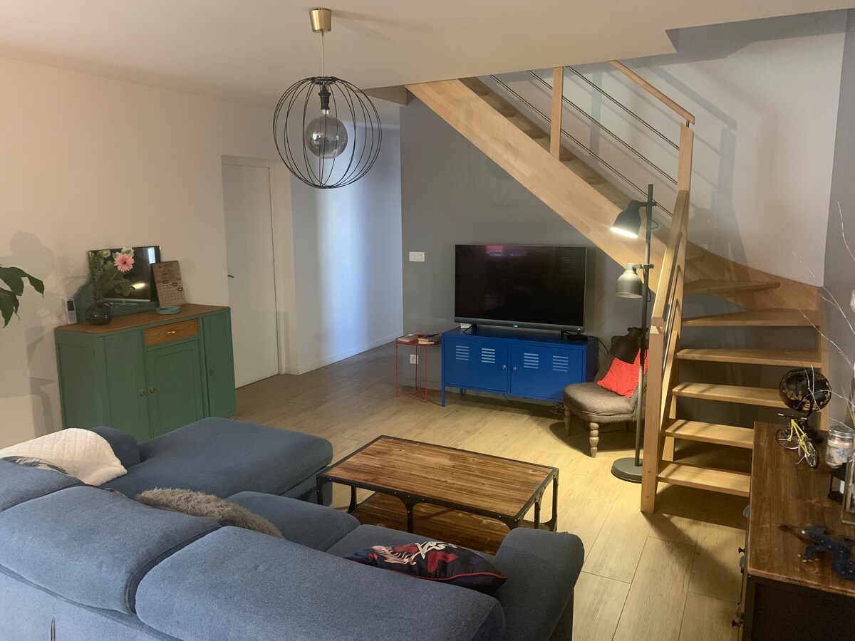 Top Airbnb: Maison Talence, center 10 min from Bordeaux in Talence