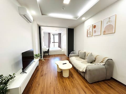 Serviced 1br Apt Bac Ninh high floor self check in