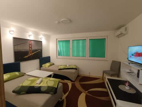 Amina Sarajevo Apartments RED