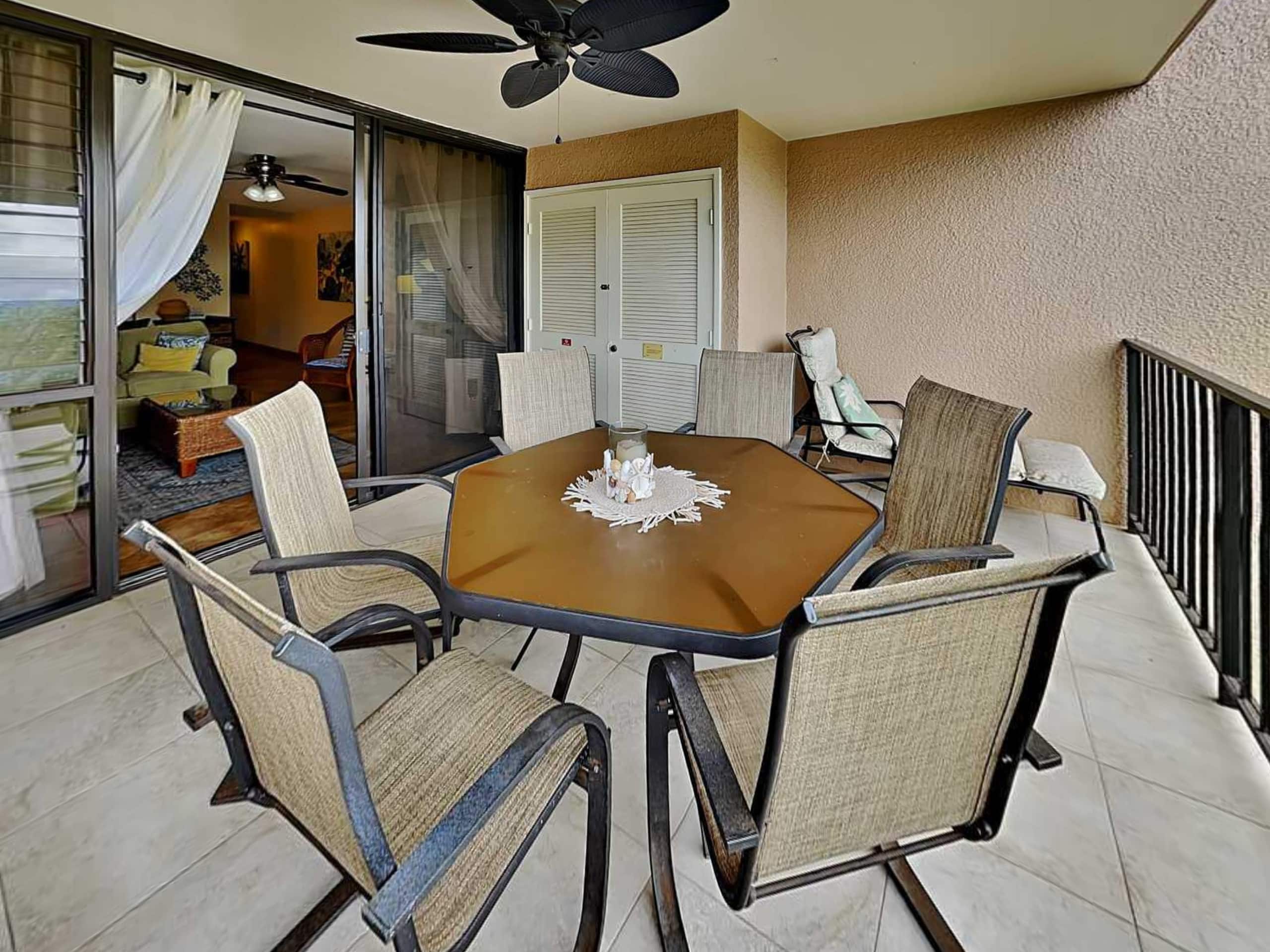 Condo in Kihei · ★4.5 · 1 bedroom · 2 beds · 2 baths - Image 11
