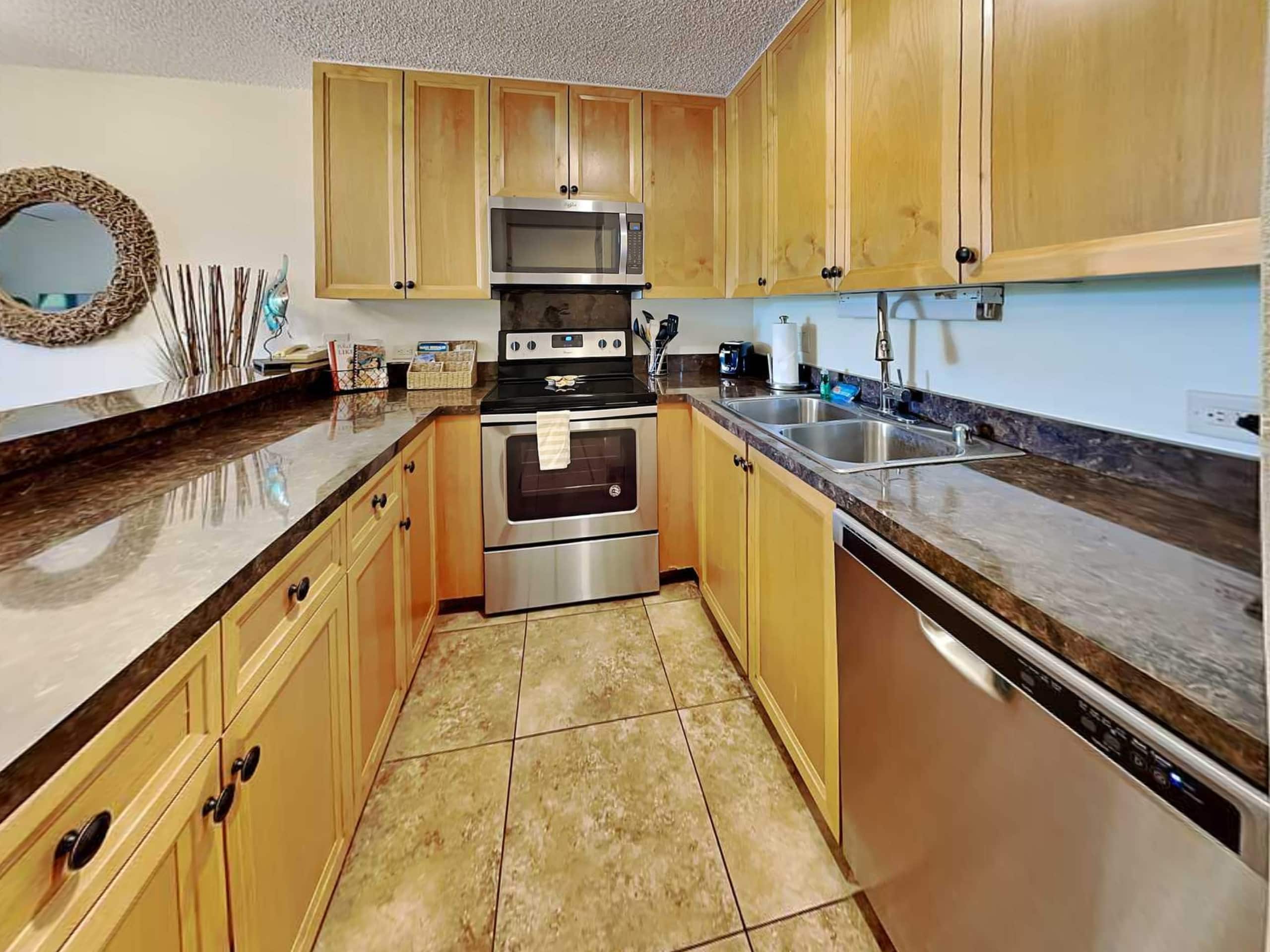 Condo in Kihei · ★4.5 · 1 bedroom · 2 beds · 2 baths - Image 6