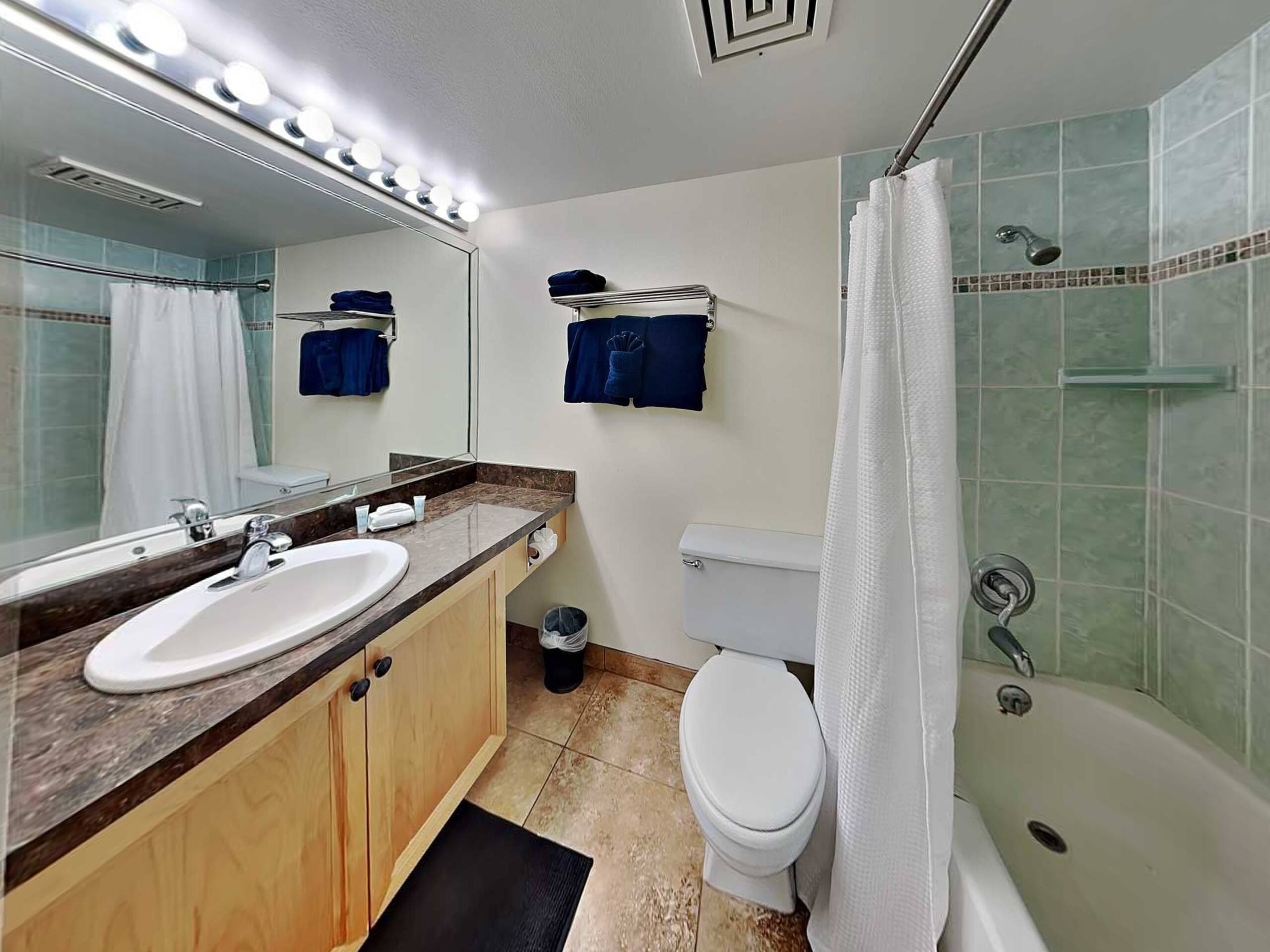 Condo in Kihei · ★4.5 · 1 bedroom · 2 beds · 2 baths - Image 13