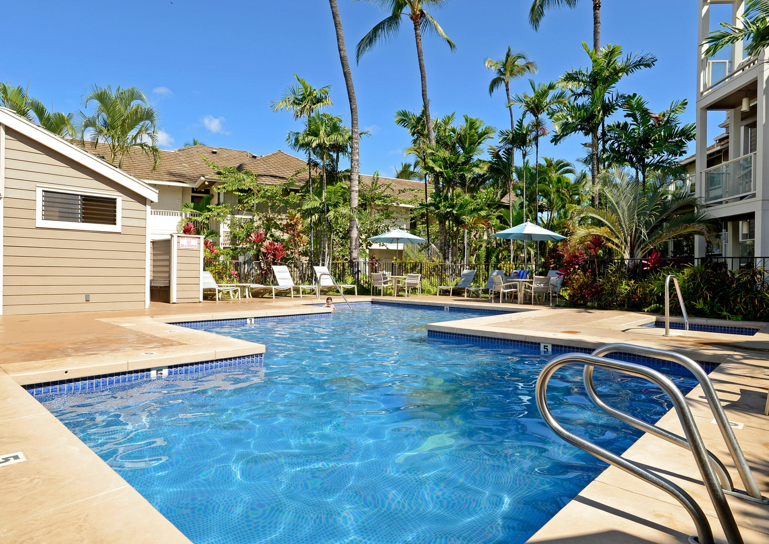 Condo in Wailea · ★4.17 · 3 bedrooms · 4 beds · 2 baths - Image 37