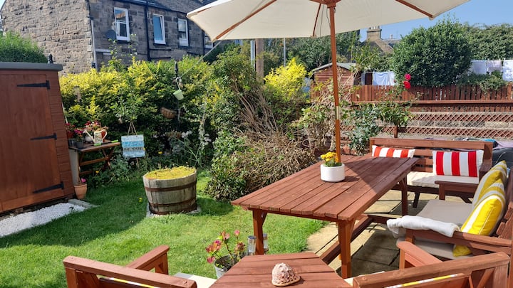 House With Charming Garden! - Edinburgh