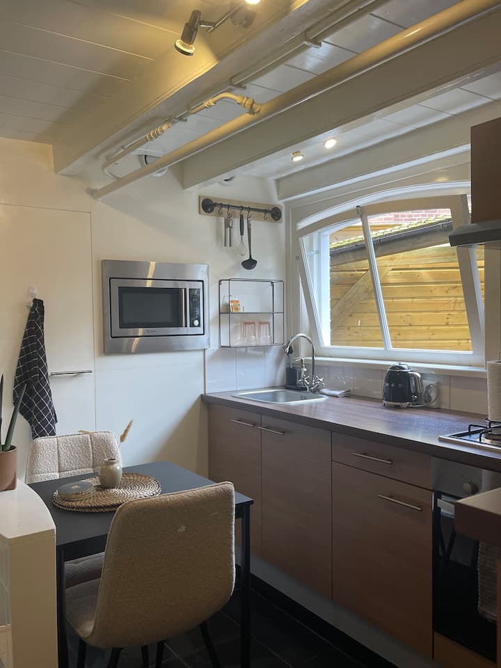 Stijlvol Overnachten “Huis Met De Vazen” - Kamer 3 - Assen
