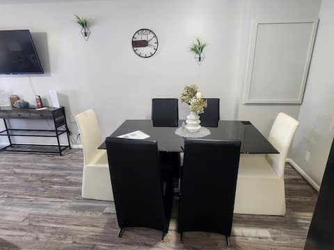 Vesta View - Modern, no cleaning fee, by Hershey!