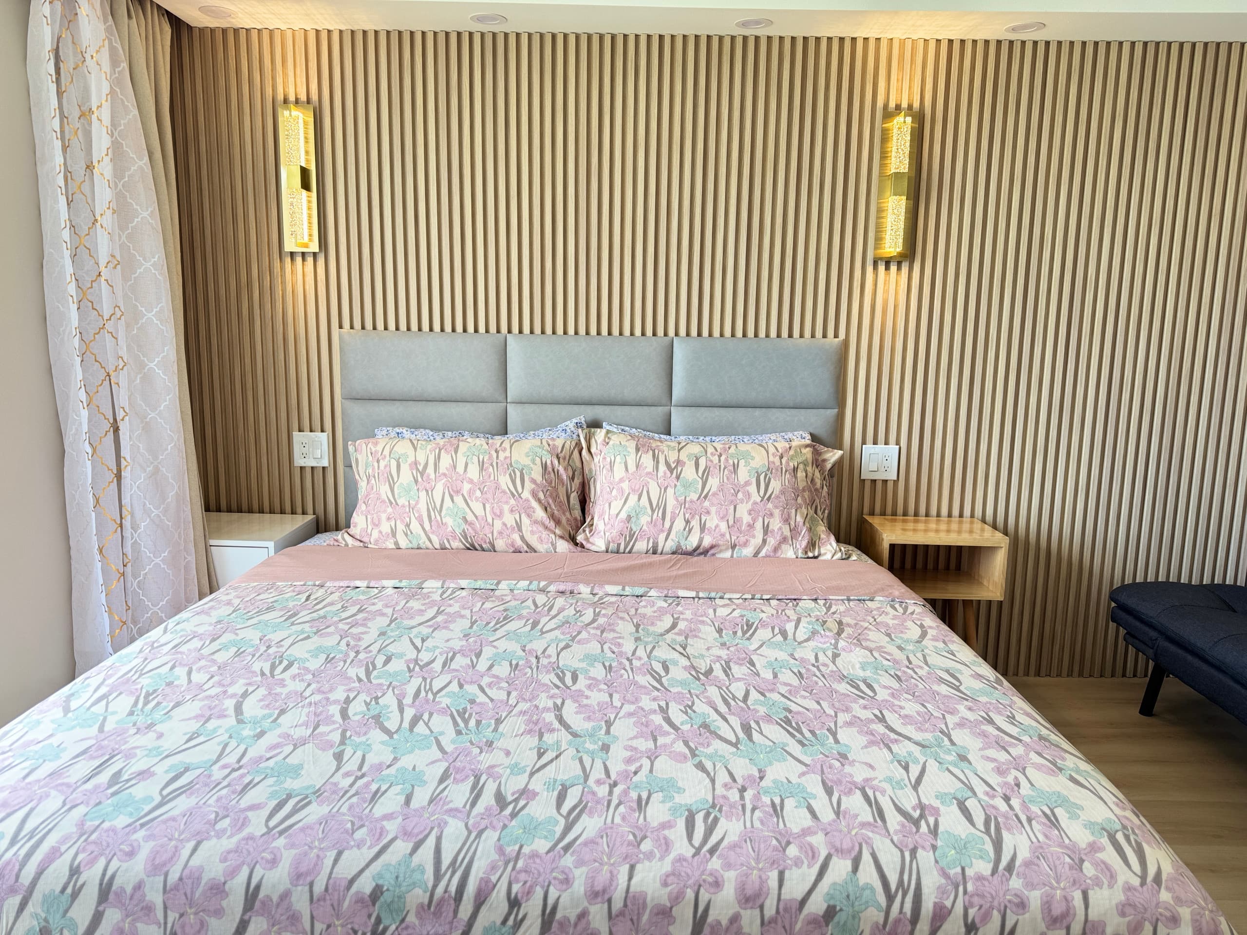18*High Floor Waikiki Ocean View Condo w/Balcony - Image 14