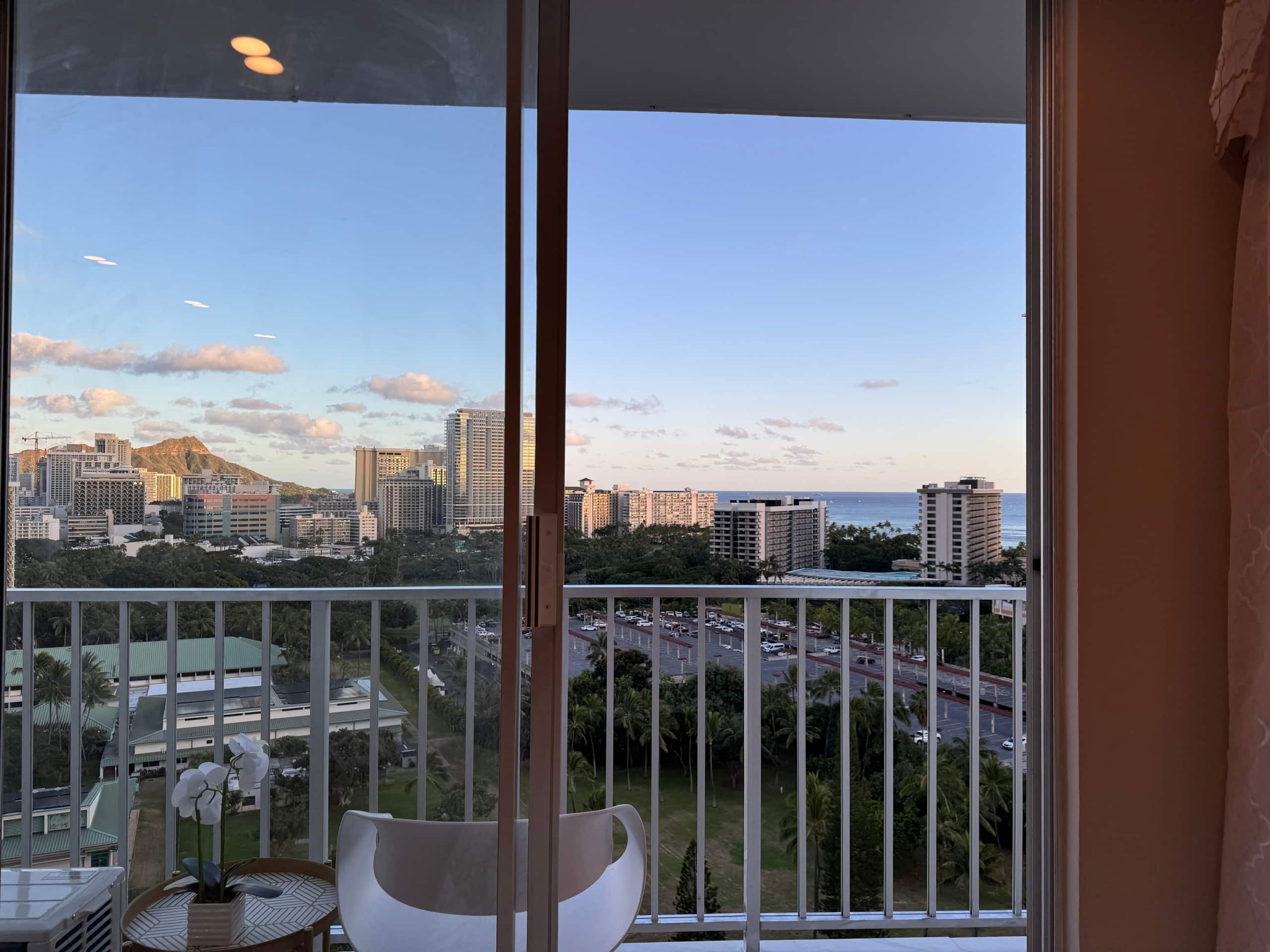 18*High Floor Waikiki Ocean View Condo w/Balcony - Image 43