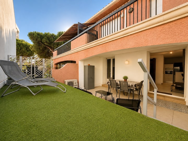Appartement à 50m Des Plages, Garage, Terrasse - Fréjus