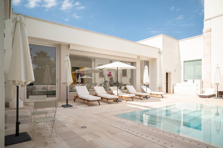 RelaisVillaMagnolia-Appartamento in centro-Parking gallery image 3