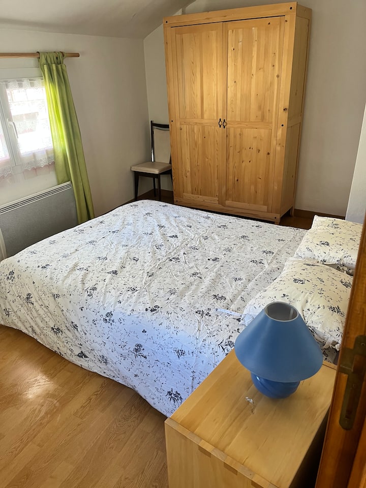 غرفة النوم 1