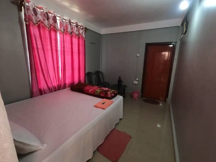Cliffside Valley View Guesthouse. - Cherrapunji