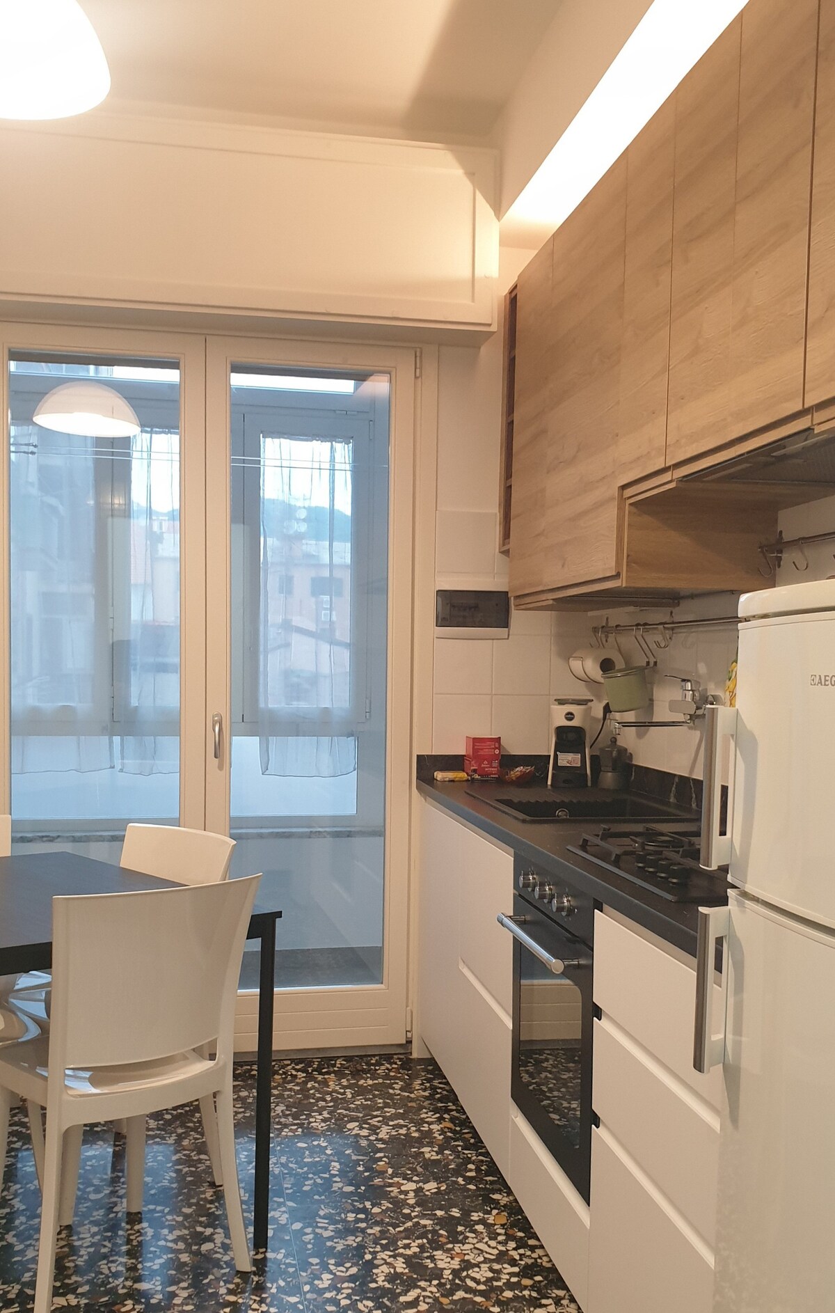 Top Airbnb: FurnaxSea - Two-room apartment - Spiaggia delle Fornaci in Savona