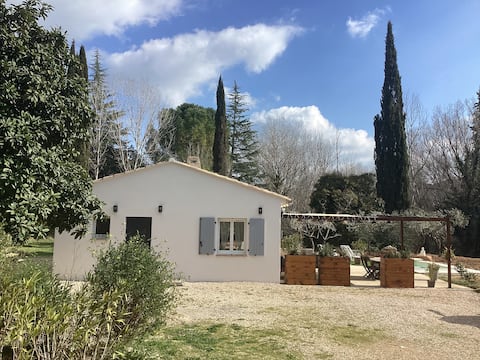Villa with swimingpool in a park by the river